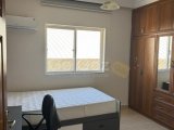 GAZİMAĞUSA MERKEZDE ÜNİVERSİTELERE VE SOSYAL ALANLARA YAKIN KİRALIK GENİŞ 3+1 DAİRE