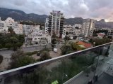 Estetik açıdan hoş 2 Yatak Odalı Kiralık Daire Konum: Girne'nin kalbinde mükemmel bir daire