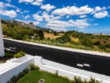 Girne Merkez'de Sıfır Lüks Site İçinde Full Eşyalı Ortak Havuzlu Kiralık 2+1 Daire (Bahçe ve Teras Opsıyonu mevcut)