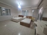 Yeni Nusmar Marketinin Arkasında, Girne'de Kiralık Güzel 3 Yatak Odalı Daire
