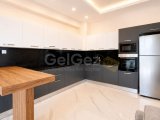Girne Merkez'de Özel Havuzlu Full Deniz Ve Dağ Manzaralı Site İçinde Lüks Kiralık 3+1 Villa