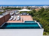 Girne Merkez'de Özel Havuzlu Full Deniz Ve Dağ Manzaralı Site İçinde Lüks Kiralık 3+1 Villa