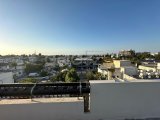 GİRNE MERKEZDE TÜRK KOÇAN 4+1 ÇATI TERASLI SATILIK DAİRE