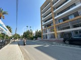GİRNE MERKEZ ANA CADDE ÜZERİNDE TURİZM LİMANINA VE SAVOY CASİNOYA YAKIN KONUMDA SATILIK 2 DÜKKAN(İÇİNE ARABA ALINABİLİR)