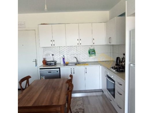 Gazimağusa Çanakkale Mahallesinde 2+1 eşyalı aylık ödemeli kiralık daire