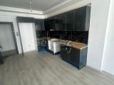 Gazimağusa Çanakkale mahallesinde yeni yapılmış havuzlu site içerisinde , 2+1 eşyasız kiralık daire