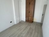 Gazimağusa Çanakkale mahallesinde yeni yapılmış havuzlu site içerisinde , 2+1 eşyasız kiralık daire