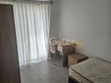 Gazimağusa Sakarya mahallesinde DAÜ ve Ada Kent üniversitelerine yürüme mesafesinde, eşyalı 3+1 kiralık daire