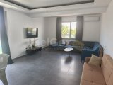 Girne Alsancak'ta 4+1 havuzlu kiralık villa