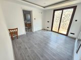 Girne Çatalköy Kiralık 4+1 Eşyasız Triplex villa