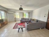 Girne Merkez Kiralık 3+1 Eşyalı Geniş Daire