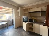 Girne Merkez’de Havuzlu sitede 3 + 1 kiralık daire
