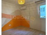 Girne Merkez’de Havuzlu sitede 3 + 1 kiralık daire