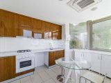 Girne Merkezde Kiralık Ticari Bina