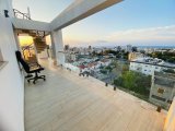 Girne'nin merkezinde geniş kiralık 2+1 Penthouse!