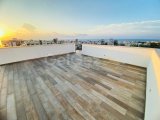 Girne'nin merkezinde geniş kiralık 2+1 Penthouse!