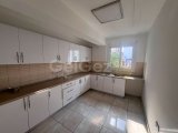 ???? GİRNE MERKEZ'DE EMSALSİZ 700 M2 KİRALIK PLAZA KATI / OFİS / TİCARİ ALAN⚪