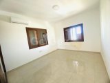 Girne Karaoğlanoğlu bölgesinde eşyasız geniş kiralık 3+2 bahçeli villa!