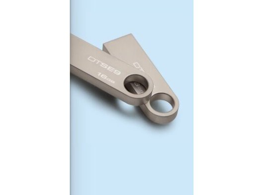 KINGSTON 32GB 2.0 MİNİ METAL KASA USB BELLEK