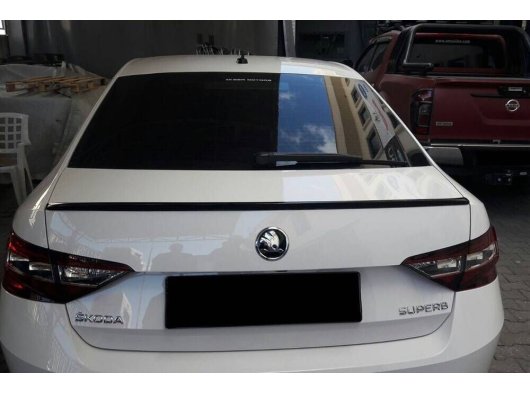Superb OEM Spoiler