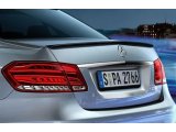 W212 AMG Spoiler Parlak Siyah