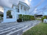 GİRNE KARAOGLANOĞLU BÖLGESİNDE GÜNLÜK KİRALIK 5+1 VİLLA