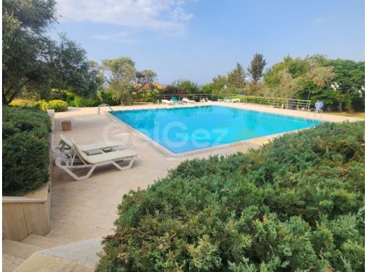 Girne Ozanköy'de Doğa Manzaralı, Ful Eşyalı 3+1 Villa Kiralık