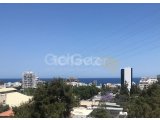 GİRNE MERKEZDE SİTE İÇERİSİNDE LÜX EŞYALI 2+1 GÜNLÜK DAİRE