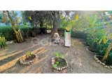 GİRNE, ALSANCAK – MİLOS PARK’TA SATILIK BAHÇELİ 2+1 DAİRE