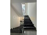 DENİZ VE DAĞ MANZARALI 300 M² EŞYASIZ 4+1 LÜKS VİLLA KİRALIK