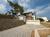 DENİZ VE DAĞ MANZARALI 300 M² EŞYASIZ 4+1 LÜKS VİLLA KİRALIK