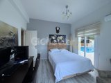 GİRNE KARAOGLANOĞLU BÖLGESİNDE GÜNLÜK KİRALIK 5+1 VİLLA