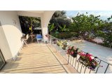 GİRNE, ALSANCAK – MİLOS PARK’TA SATILIK BAHÇELİ 2+1 DAİRE