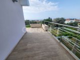 Girne Ozanköy'de Doğa Manzaralı, Ful Eşyalı 3+1 Villa Kiralık