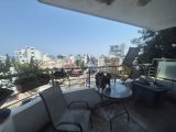 Girne Merkez Akpınar Pastanesi Üstü Harika Konumda 3+1 Full Eşyalı Daire Kiralık!