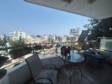 Girne Merkez Akpınar Pastanesi Üstü Harika Konumda 3+1 Full Eşyalı Daire Kiralık!
