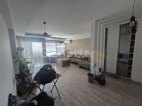 Girne Merkez Akpınar Pastanesi Üstü Harika Konumda 3+1 Full Eşyalı Daire Kiralık!