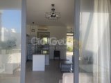 Satılık - Palm Bay Manzaralı, Bahçeli | Modern 1+1 Daire | £99,500 (Tapu Hazır!)