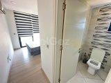 GİRNE MERKEZ'DE GENİŞ BALKONLU ÇİFT BANYOLU FULL EŞYALI KİRALIK REZİDANS DAİRE