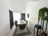 Girne merkezde muhteşem konumda lüks ve geniş 3+1 ,2 banyolu kiralık daire