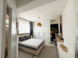 Girne merkezde muhteşem konumda lüks ve geniş 3+1 ,2 banyolu kiralık daire