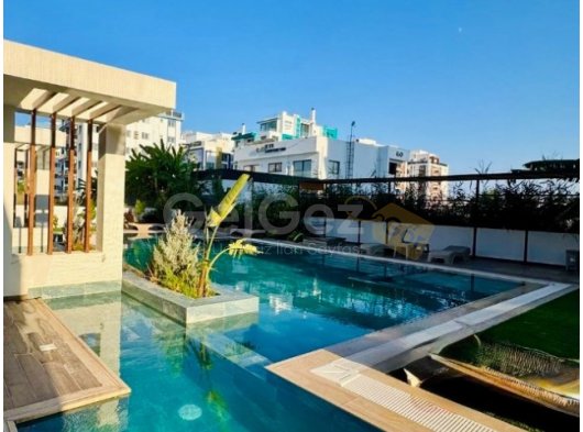 Long Beach Kiralık Teraslı Jakuzili Studyo .!