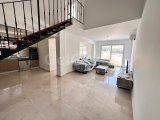 Girne Alsancak; Ortak Havuzlu Sitede, Yeni Eşyalı, Yeni Daire