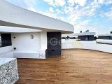 Satılık 3 Yatak Odalı Yarı Müstakil Villa