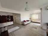 Girne Haci Ali sitesinde kiralık 3+1 daire