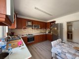 Girne Haci Ali sitesinde kiralık 3+1 daire