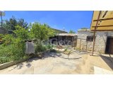 Türk Tapulu 2 Yatak Odalı Yenileme Projesi - 386 m² Arsa Alanı