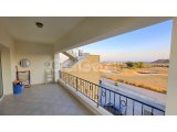 Eşyalı 2 Yatak, 2 Banyo Odalı İkinci Kat Deniz Manzaralı Daire