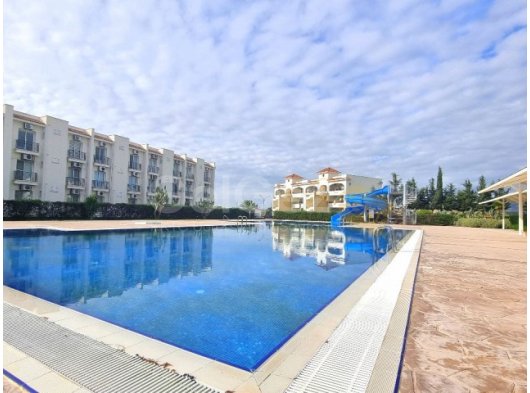 Eşyalı 2 Yatak, 2 Banyo Odalı İkinci Kat Deniz Manzaralı Daire