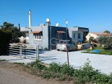 Yeşilyurt'ta Bahçeli Müstakil Ev - Şehir ve Doğanın Keyfi!